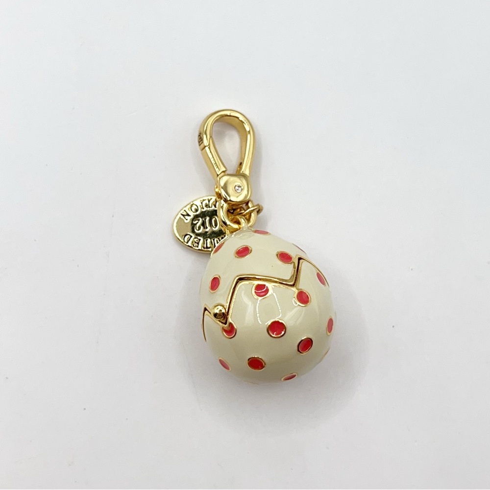 Juicy Couture chicken in cracked egg charm